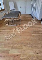 REAL FLOOR Oak 20 x 180 mm, surface brushed, finish OSMO Hard Wax Oil No. 3062, colourless silk matt